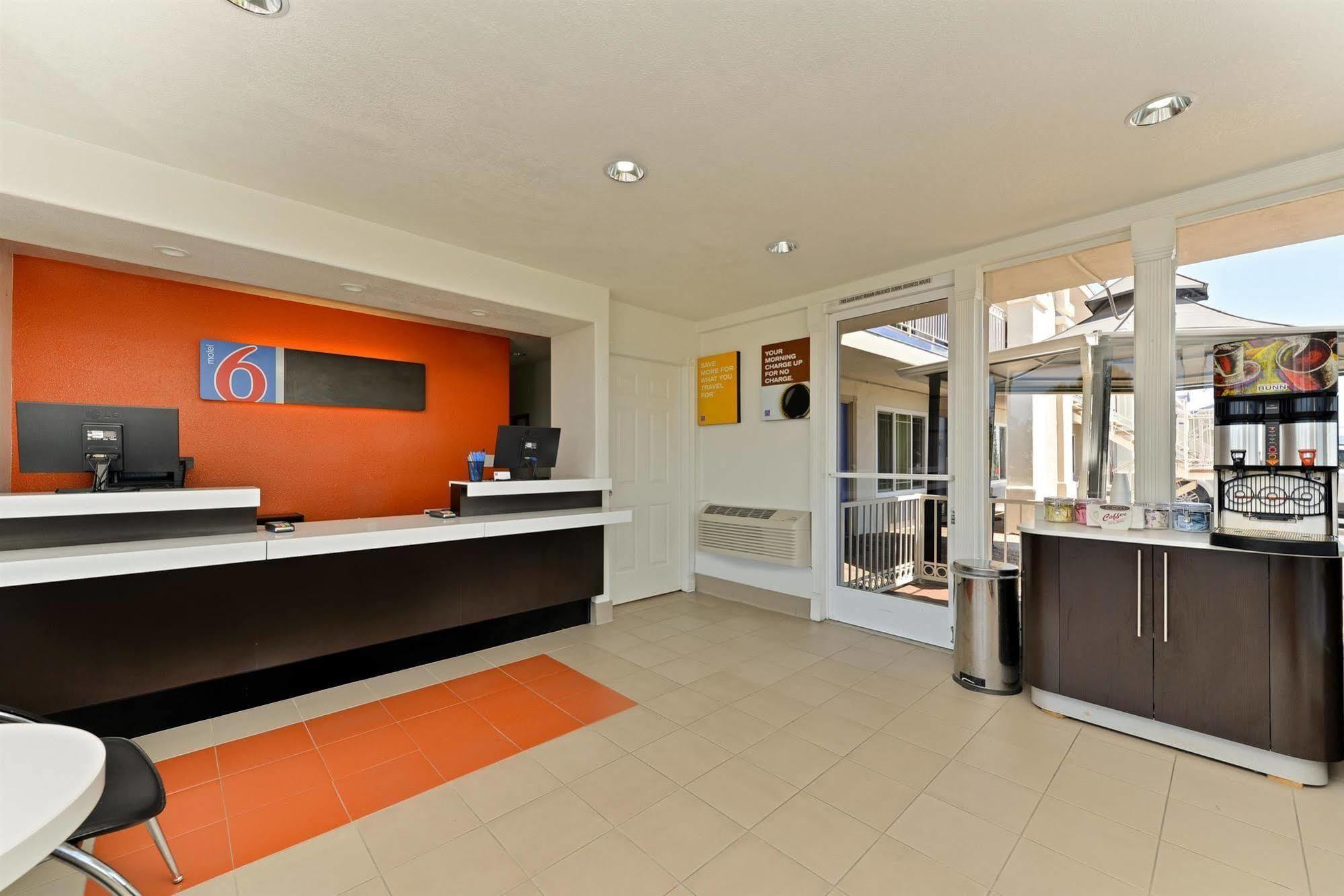 Motel 6-Vista, Ca Eksteriør bilde