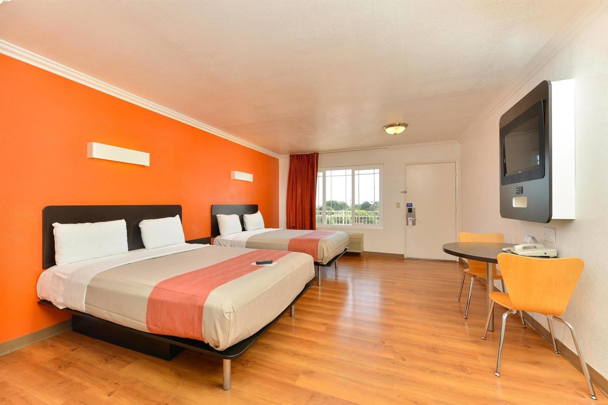 Motel 6-Vista, Ca Eksteriør bilde