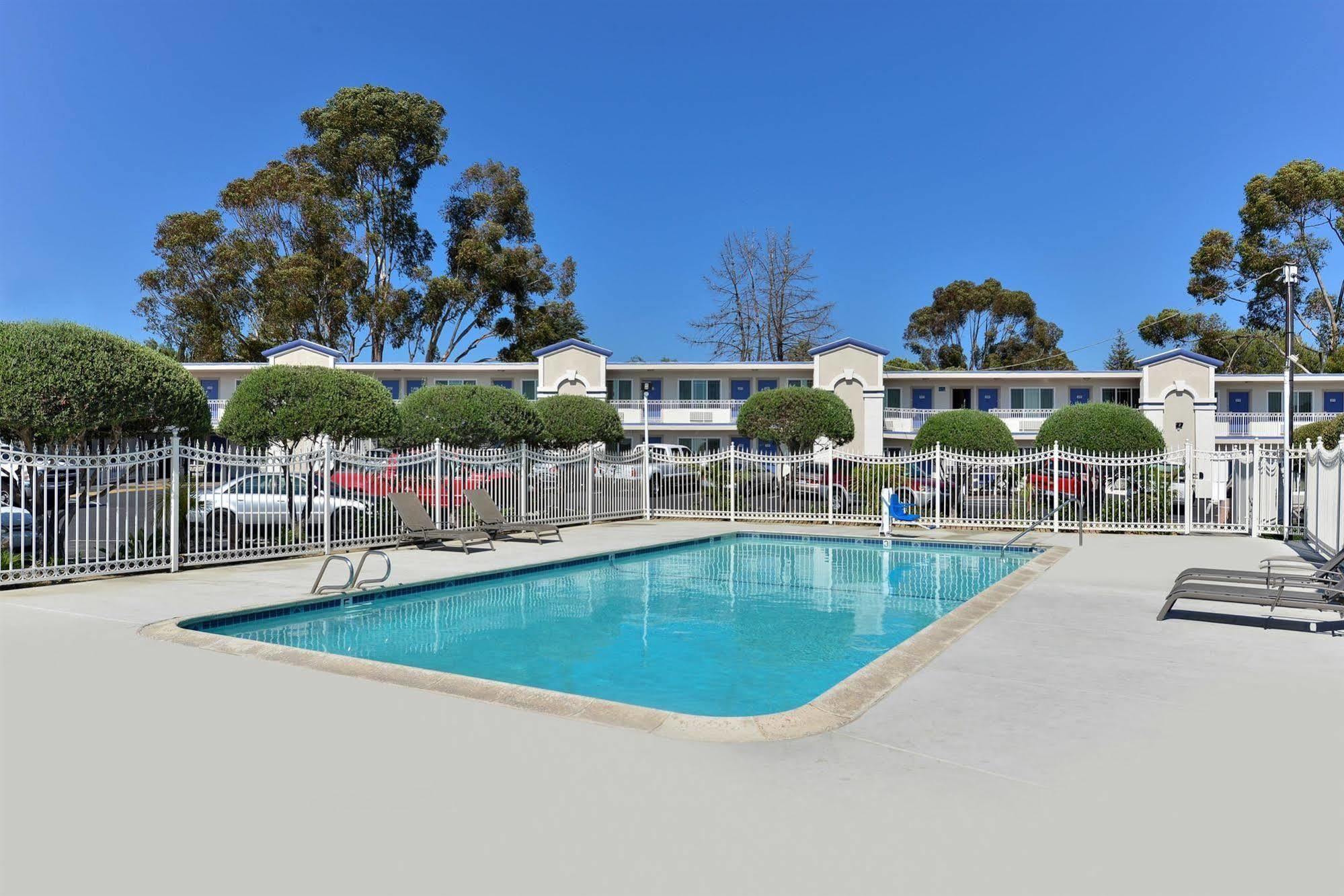 Motel 6-Vista, Ca Eksteriør bilde