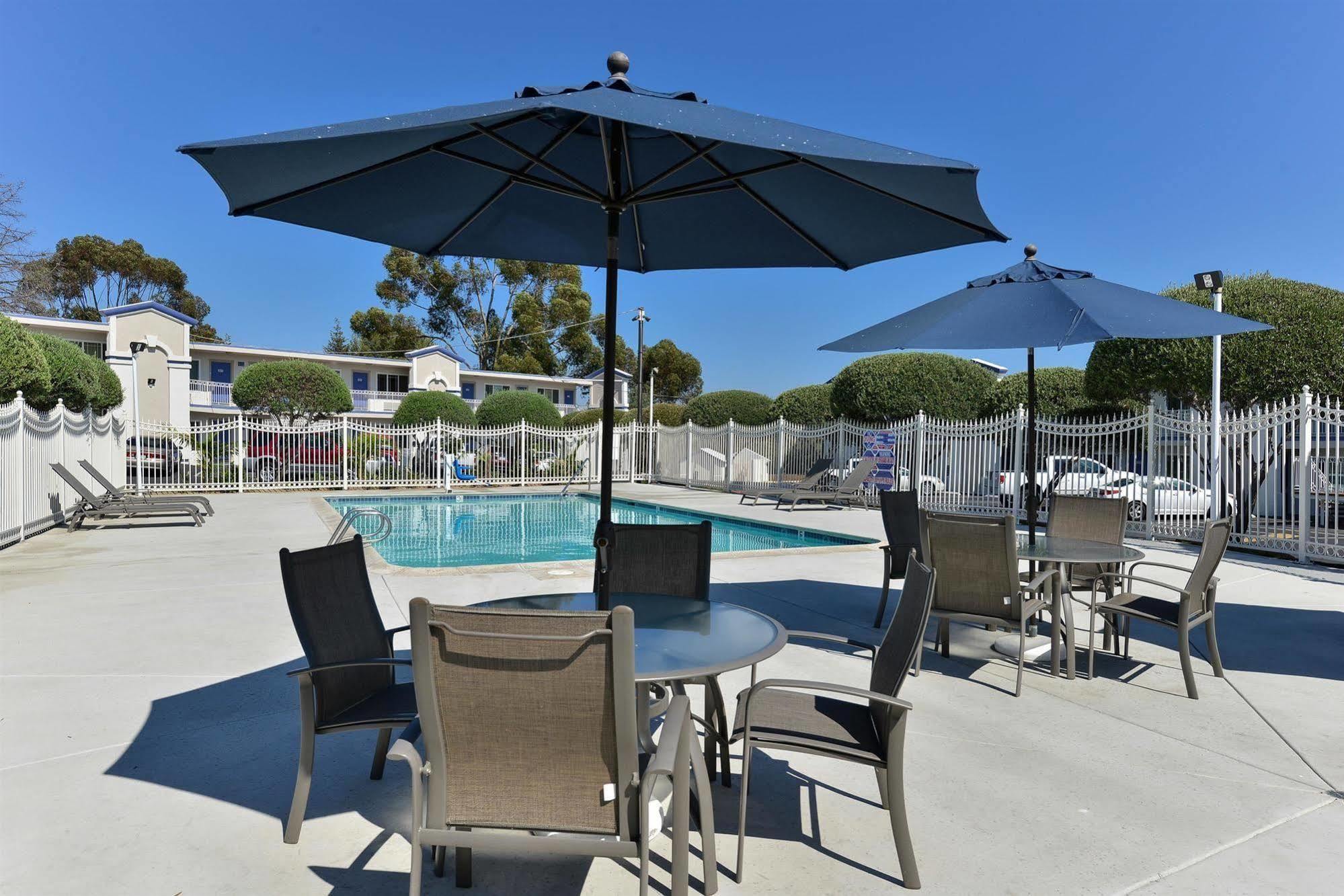 Motel 6-Vista, Ca Eksteriør bilde