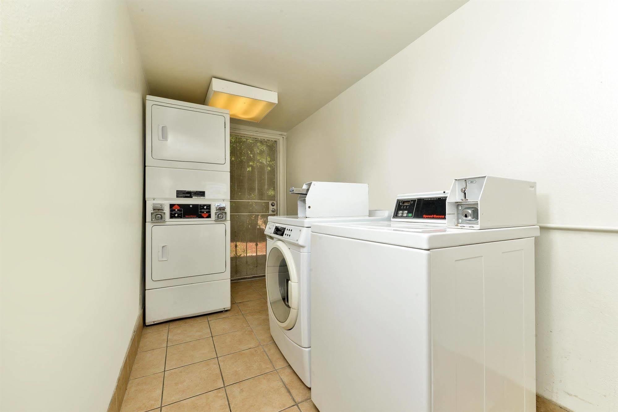 Motel 6-Vista, Ca Eksteriør bilde